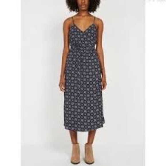 FRANK & OAK NAVY WHITE MEDALLION PATTERN WRAP SLEEVELESS MIDI DRESS - M - Picture 1 of 12